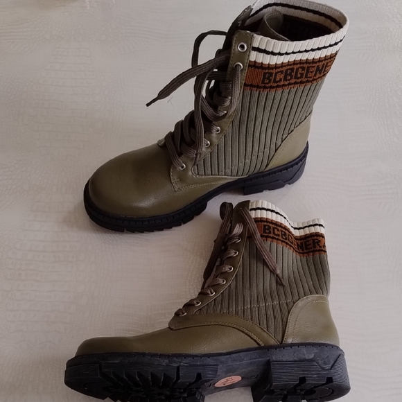 BCBGeneration Shoes - New BCBG Generation Olive Green Combat Boots Sz 7.5